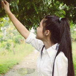 TrangSong23's profile picture. 