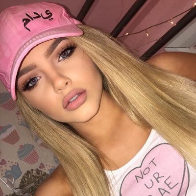 lunarpgaust's profile picture. -Dealeuse-