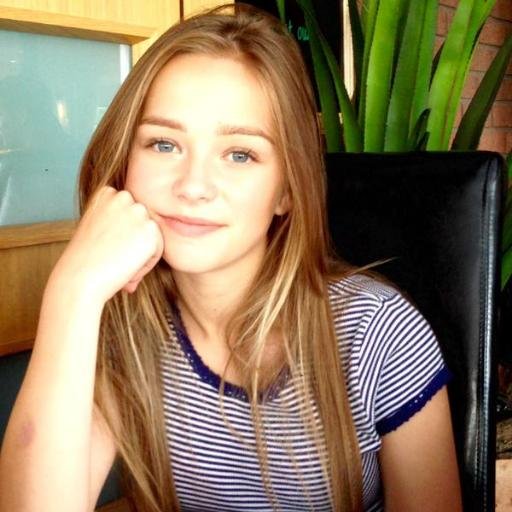 I signed up on twitter just for connie talbot! I love connie ! I never tire of seeing their photos and videos! @connietalbot607 is following me since 15-02-2012