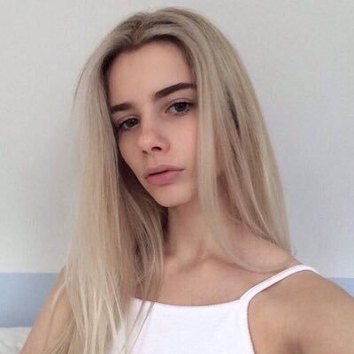 joannapgbora's profile picture. 