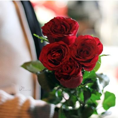 ياربِ اجعل لي من بعد موتي ، أهلاً وأقارباً وأصحاباً وأحبه لا يهجرون وصلي بالدُعاء