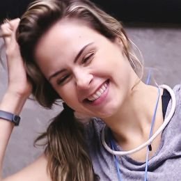 StreamRenault's profile picture. Qual seu grau de ameaça agora, fofa?