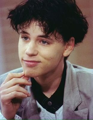 80SGROUPCHATS's profile picture. fave any tweets below to be in gcs (: