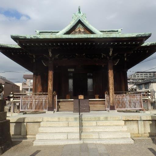 横浜市鶴見区市場に鎮座して一千二百有余年、由緒ある神社です。安産祈願、お宮参り、厄除け、地鎮祭齋行致します。ホームページ・お電話にて御予約も承っております。