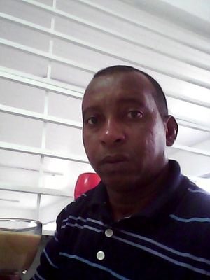 eu crer em Deus crer tudo que fasor crer que Deus nos dar a vida a inteligencia crer Deus nos dar tudo crer que ele nos ajuda a viver.