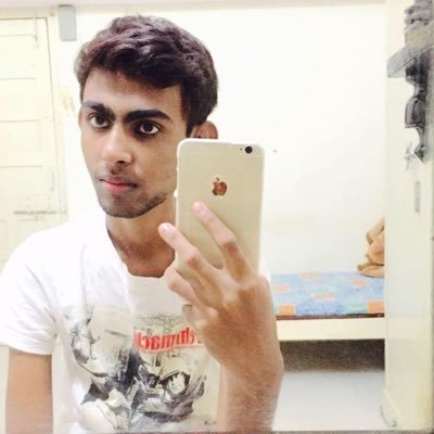 iaaqibsheikh's profile picture. positive☺️,student ,anchor/host,love myself❤️,Instagram:- iaaqibsheikh,8758678211 inquiries