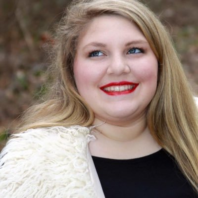 tatum_hutson's profile picture. 