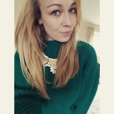 _leahwatsonxx's profile picture. 