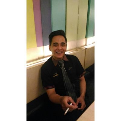 Sukses mengundang cinta yang lebih berkelas;) || hidup gausah kebanyakan gengsi;) gengsi gabakalan bikin sukses!