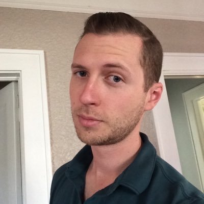 tomrives's profile picture. 