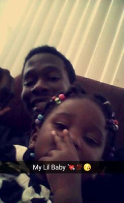 dmerandlet's profile picture. fuck wit me single