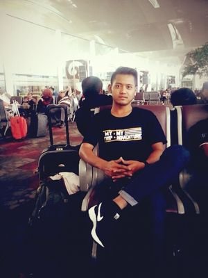 AdilTian's profile picture. hidup it simple, 
yg pnting ushali +usaha,