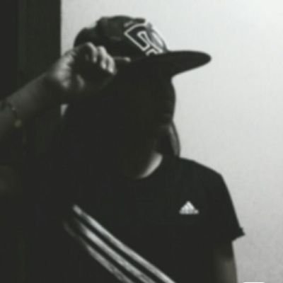 ashleenriquez2's profile picture. 