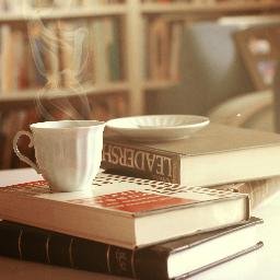 Lover of books & coffee