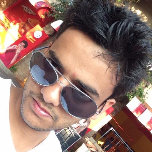 2332sumit's profile picture. 