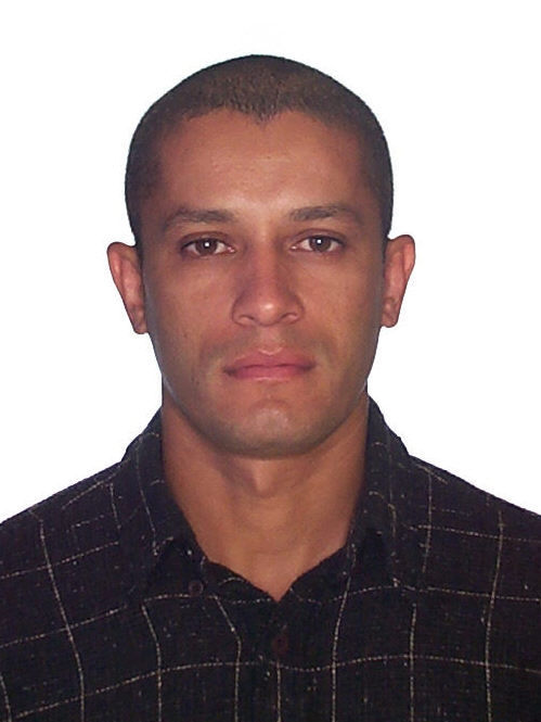 Personal Trainer
Corrida de Rua / Maratona / Duathlon / Triathlon
Preparo físico e longevidade.
Musculação