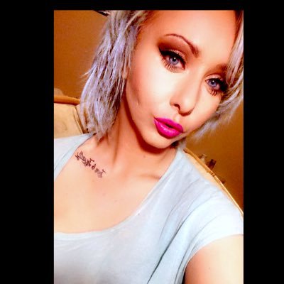 Insta; @msdollypop FB; Molly Ollie/ https://t.co/MeXrh8ZsVM Twitter; @msdollypop Tumblr; https://t.co/RO1esaw0E9 sc; ms.mollyollie