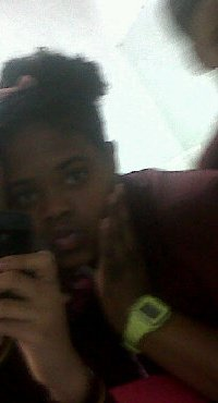 Mookey, de jerkin barbiie, i LUV boyz in skinniiez, i write songz make raps n dances, stop talkin de talk n start walkin de walk wif Jesus ♥ ily...luvz