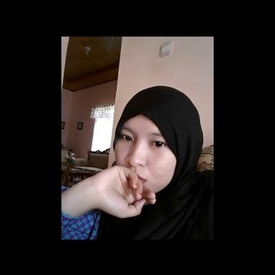 gak pduli org lain btuh kt atw gak , yg pntg kt selalu ada utk mreka