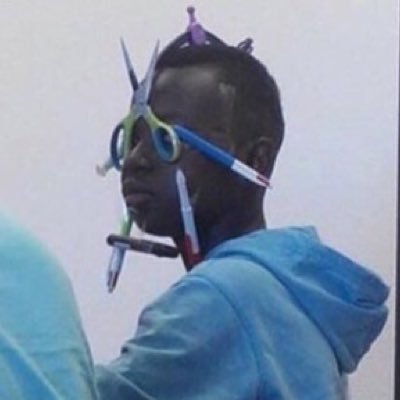 JUST BOUGHT A MAC TO FLIP YOU NIGGAS LIKE A LAPTOP.