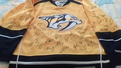 Original from Japan, Love God, Love Hockey, Love Music, Love to Cook, and I Love Sushi.Most post is Preds🏒Nudity Nasty people l will Block you.
