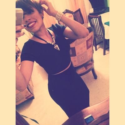 menatejeda_'s profile picture. business student,
Banker,
Political.