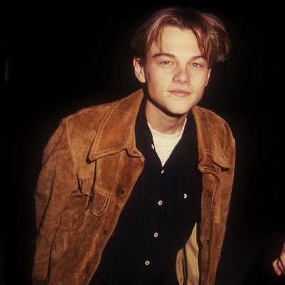 leoRPGSCB2's profile picture. stv je te suce derrière un livre de maths