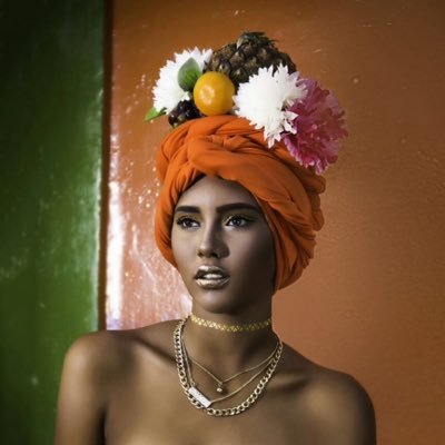 Reality Show enfocado en el arte de la fotografía. Primera edición MNTM2012, segunda edición XRS2015: Gloriana Sulbarán, ganadora. 2016 nueva temporada.