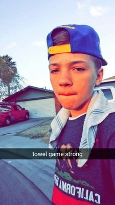 Humbo1dt_royalt's profile picture. keepin' it 100 since '01
sc: obey_aiden10
insta: yo_boi_aiden707
aries♈
GVHS sophomore 
hooper❤
eyes on the prize
family
basketball
friends
