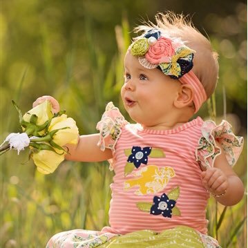 Ohana means family my family is just extra special since I have two mommies. #BabyAppleMills #SwanQueen Baby. Daughter to Emma and Regina.