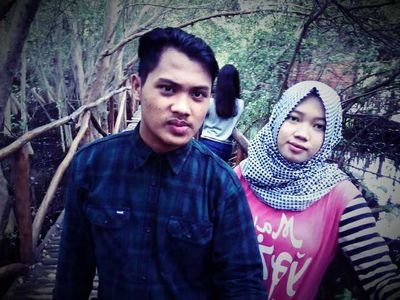 Berpegang teguh pada diri sendiri pangkal k'berhasilan,
jika kamu ingin sukses kuncinya 2U»Usoli (Do'a) & Usaha