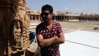 DharmeshTailor9's profile picture. 