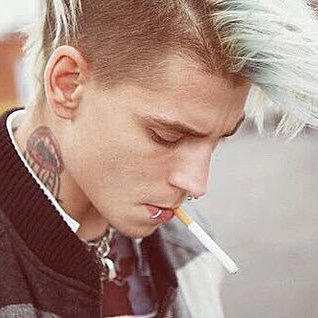 OjfFkb's profile picture. 