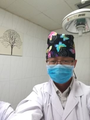 Dr_PengLi's profile picture. 