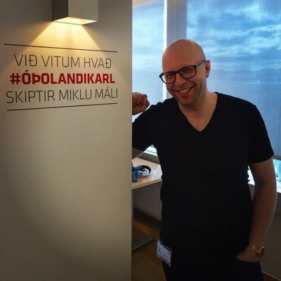 karlhr's profile picture. Ég veit.