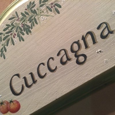 三重県鳥羽市のイタリアンダイニングバーcuccagnaクッカーニャです。(^^)ランチ11:00〜14:30(Lo)ディナー&バー17:00〜24:00 電話0599263143 定休日 火曜日 鳥羽市鳥羽1丁目6-17 お店の事!鳥羽、伊勢志摩の事を色々つぶやきます♪