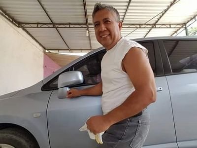 Jes_locr's profile picture. No soy de aquí ni soy de allá. No tengo edad ni porvenir. Y ser feliz es mi color de identidad.
