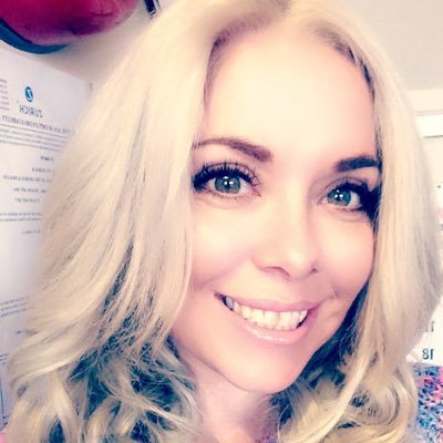 Delta Em, fun, friendly wife of @DeltaHFit with a love of being an idiot, just embarked on the unnerving journey of IVF - honest blogging about our journey