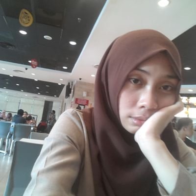 ShabrinaaUlfah's profile picture. 