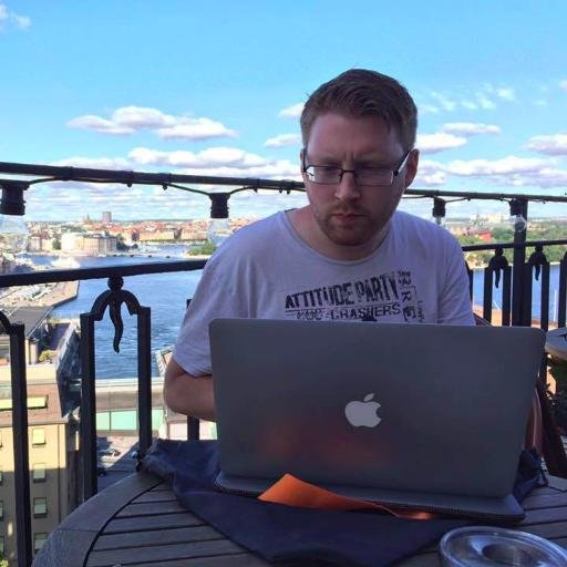 Robert Daly Development, specialising in front end performant Javascript solutions.
