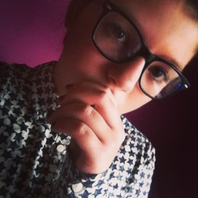lauren_dearson's profile picture. Professional Youtube Watcher | Lover Of Dan And Phil | Major Sci-Fi Nerd | Friend | Piano Player And Bored | Sc - liveloveloz21 | ❤