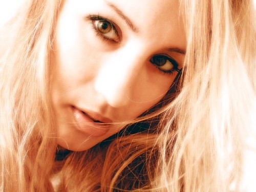 RenataSPCOM's profile picture. Solitaria, Roqueira e muito Humilde!