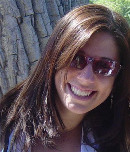 eMarketing & Design Specialist. Web Site Analyzer to help you optimize your conversions. Let's talk!