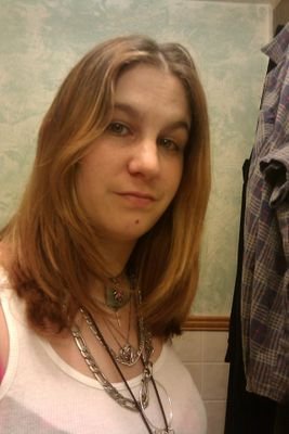 I'm a mother of a beautiful lil girL. I'm weirD and a nerd! I LOVE my Boy Bands, my books, & my coloring books, among many other odd things!!