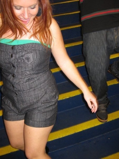 theefakejess's profile picture. I'm THEE fake Jessica account. My BFF and HFL need a twitter account to refer to, so here I am!