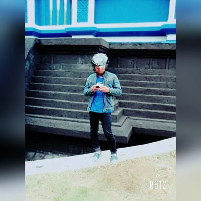 DheantWaellahh's profile picture. 