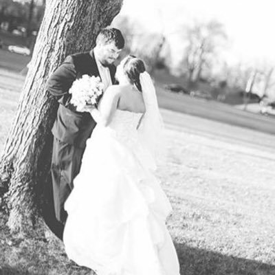 SarahMYoung13's profile picture. 