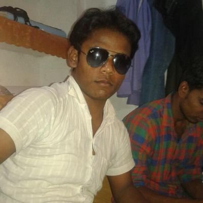vk139057's profile picture. I am vivek kumar allahabad 
i am making web disining and creating side entertanment side
what app no. 7317866476