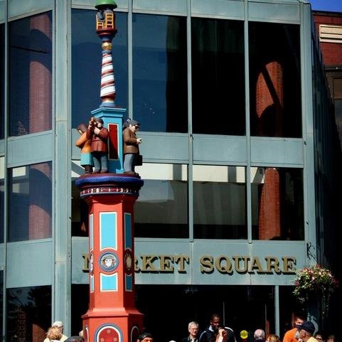 An award-winning complex on the Saint John waterfront, home to retail, services, the NB Museum, Trade & Convention Centre, and Public Library.