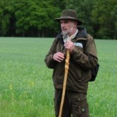 Vader, opa en getr. met Gea. Genetisch besmet met het natuurvirus, geboren in Rouveen. 'Emeritus' boswachter NPSH, Sbb. Vrz st. Das&Vecht, Schipper NM, Wieden